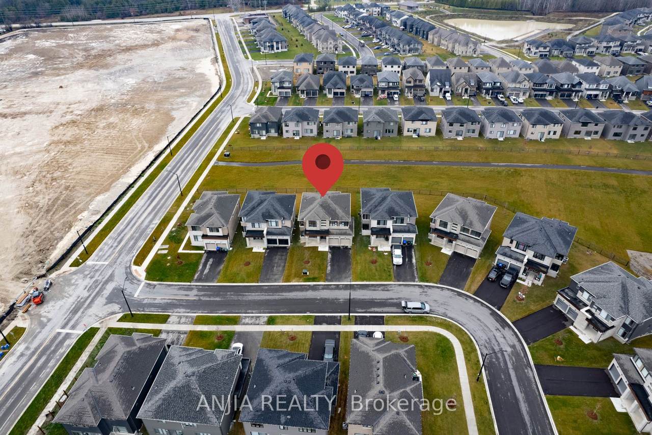 5 Del Ray Crescent - Photo 1