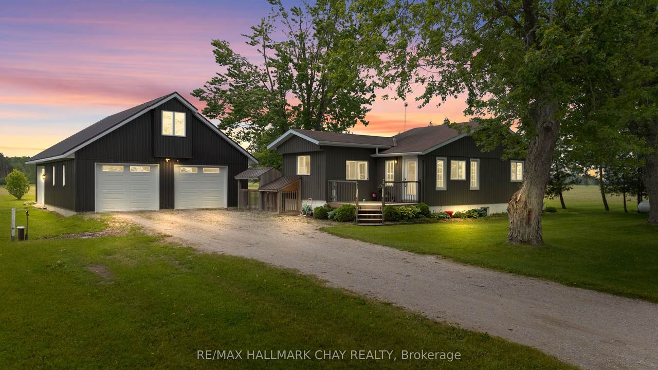 2533 Flos 3 Road - Photo 1