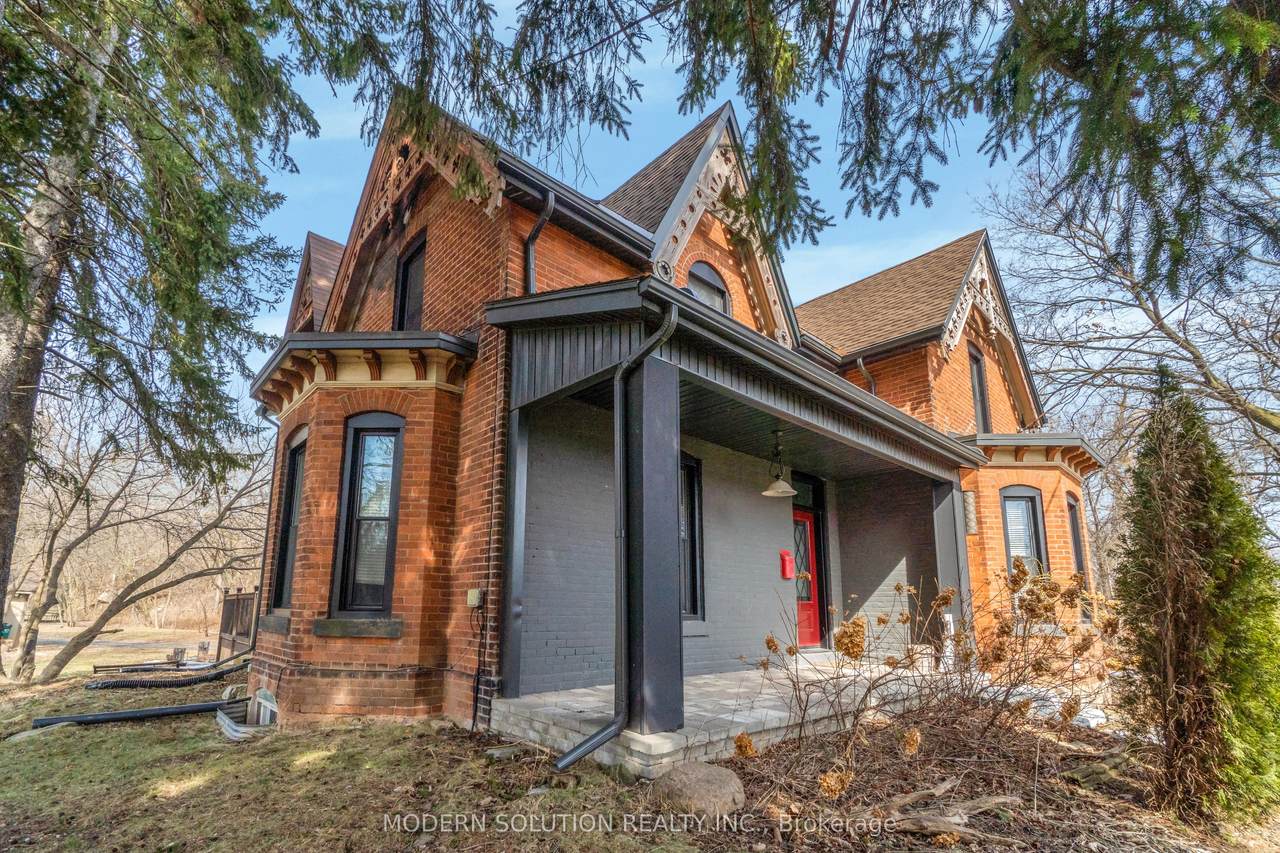 3015 Dundas Street - Photo 1