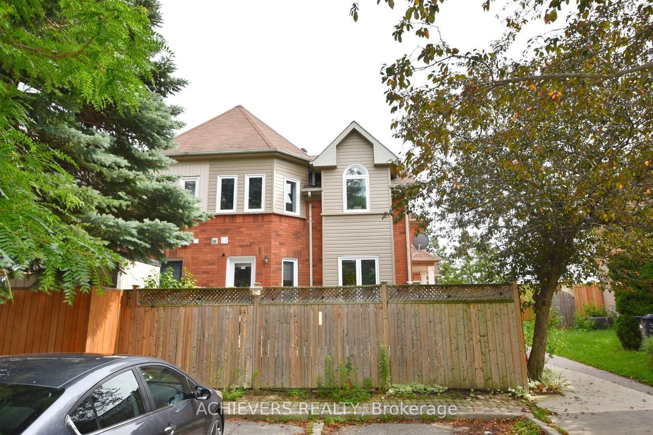 https://bt-photos.global.ssl.fastly.net/toronto/1280_boomver_3_W13570746-1.jpg