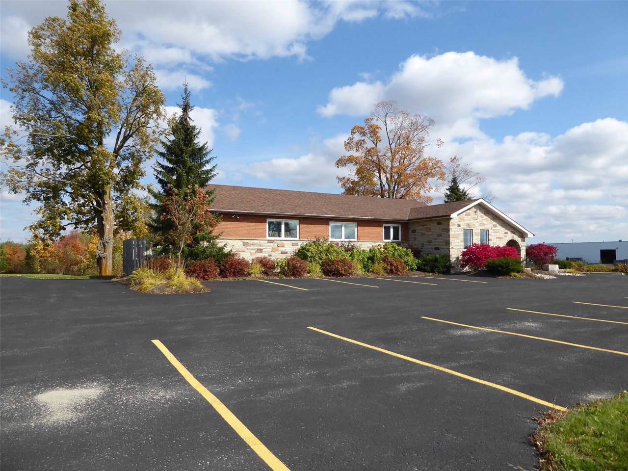 14009 Main St - Photo 1
