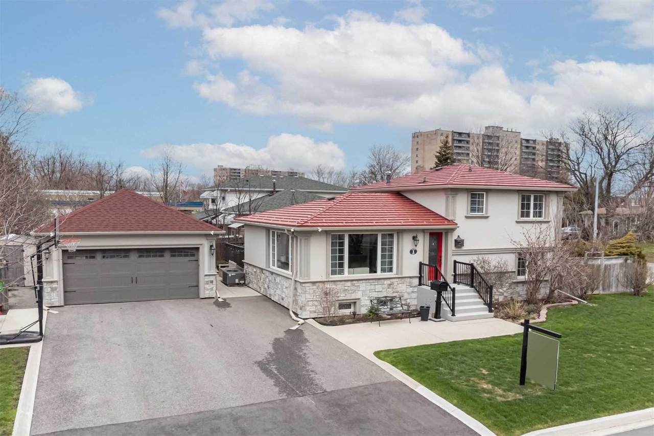 1 Watson Cres - Photo 1