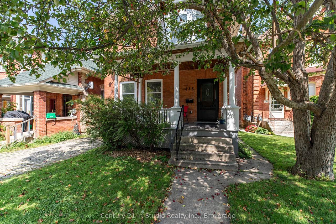 446 9TH Street - Photo 1