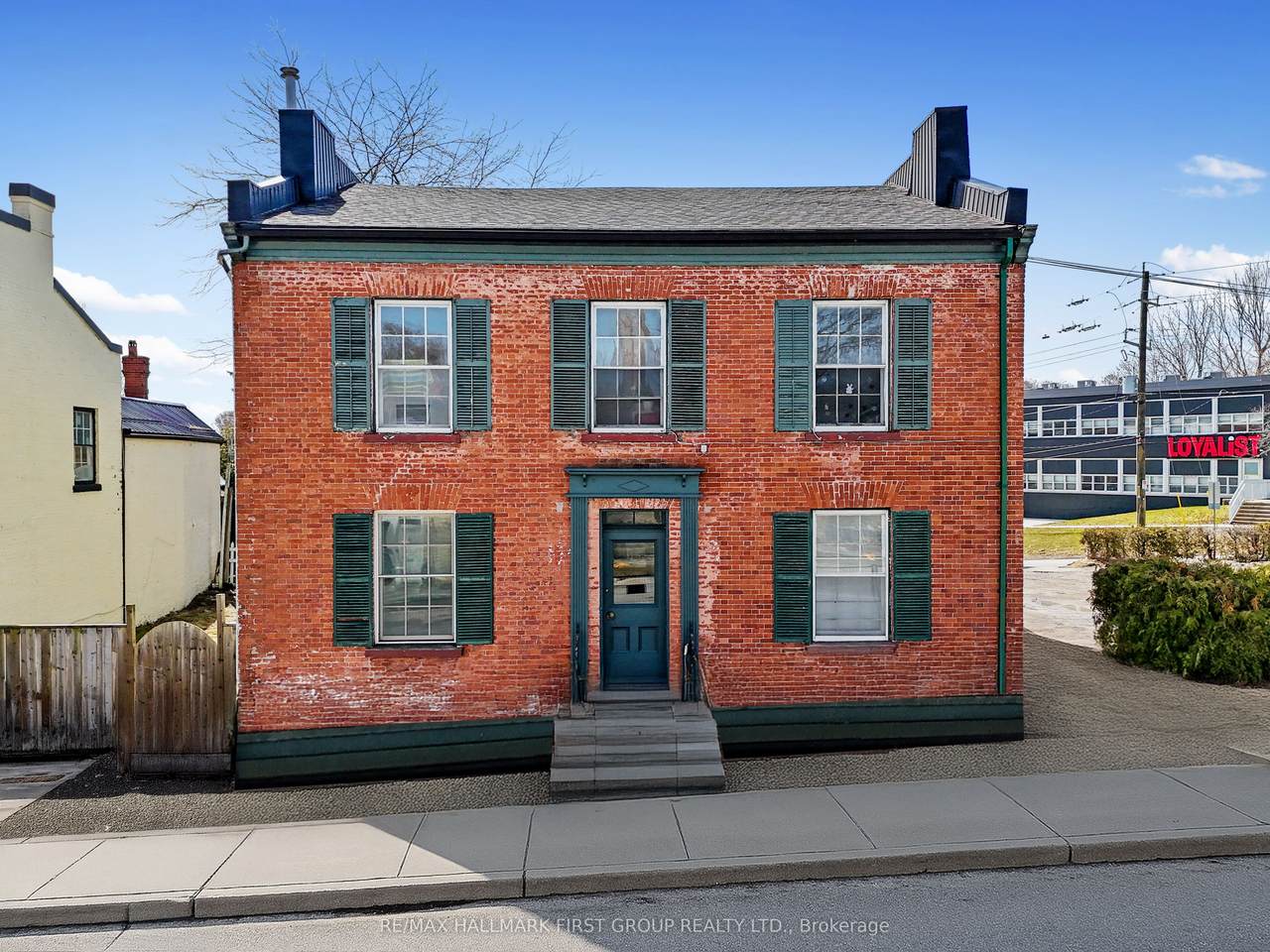 143 Walton Street - Photo 1