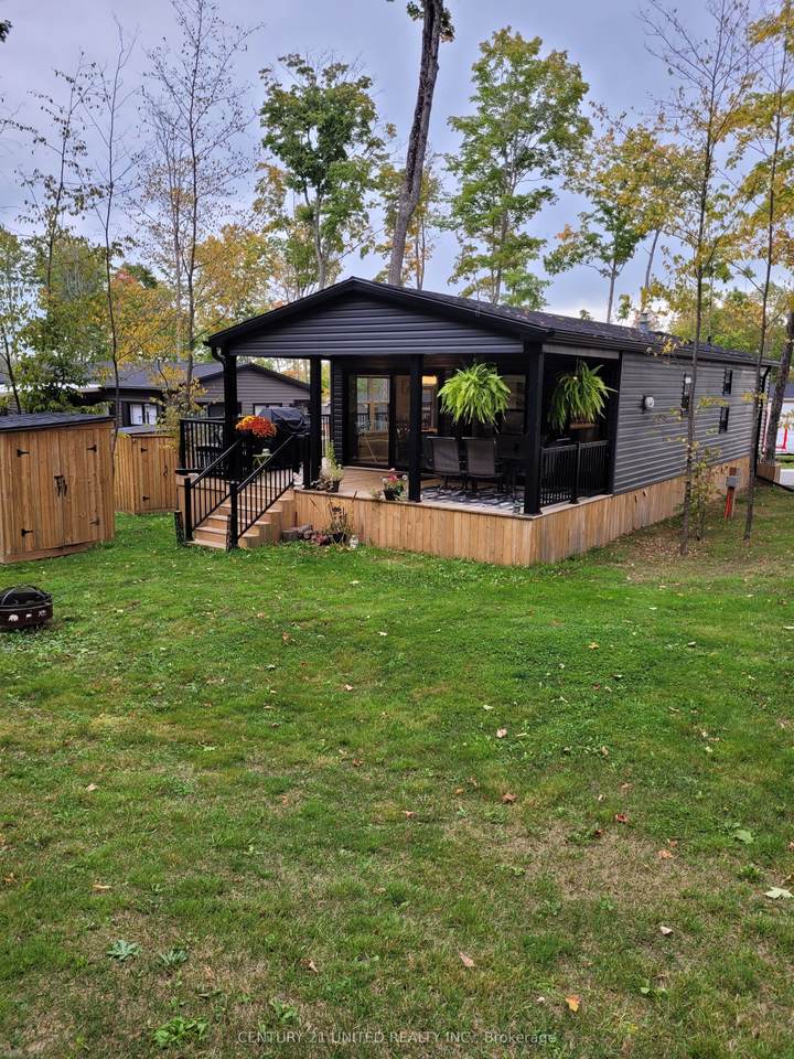 1235 Villiers Line - Photo 1