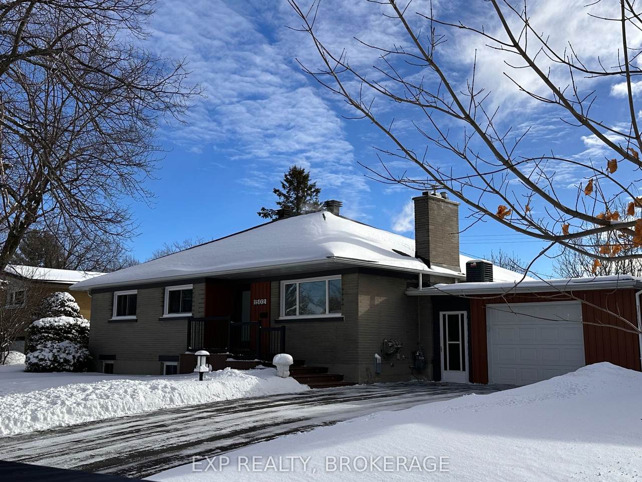 1502 Farnsworth Avenue - Photo 1