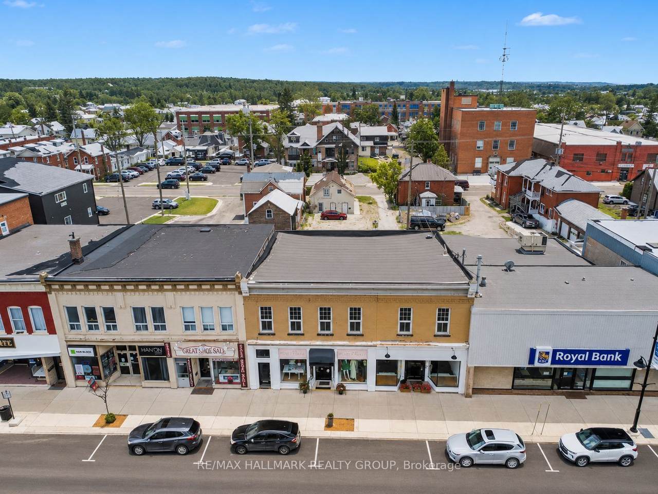 192 Raglan Street - Photo 1