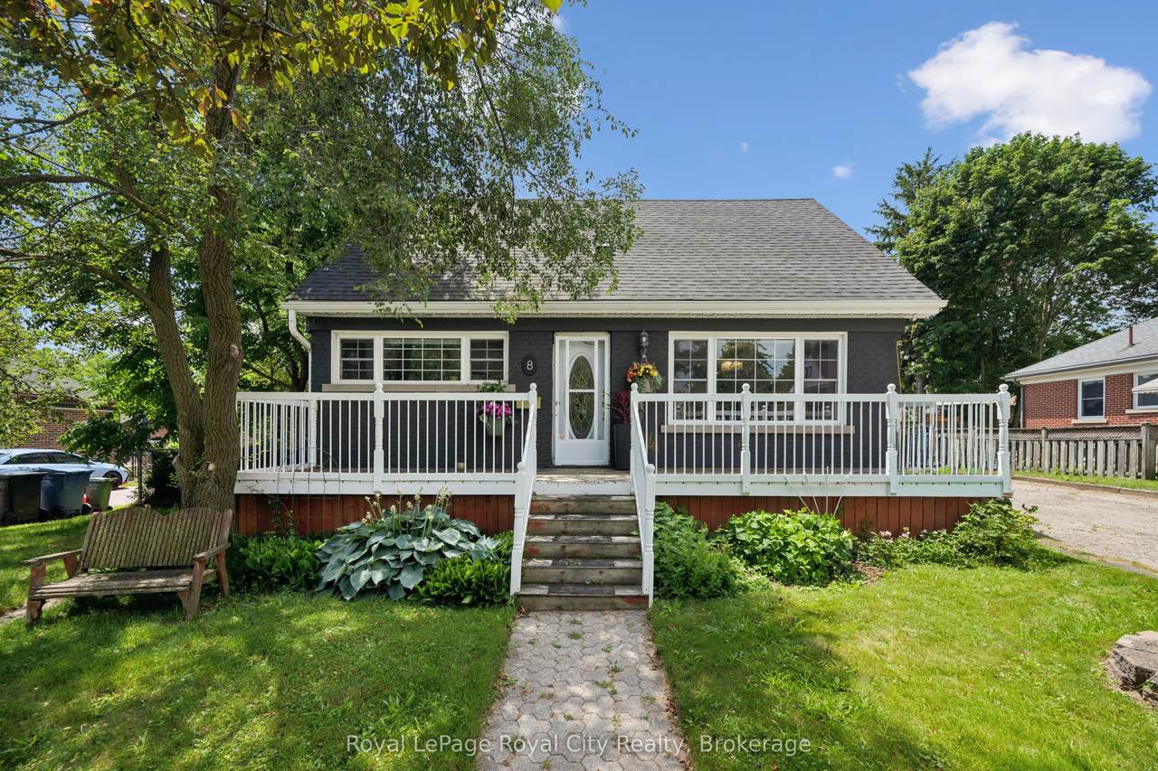 8 Rosewood Avenue - Photo 1