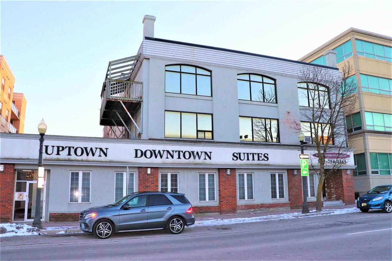 251 Colborne St - Photo 1