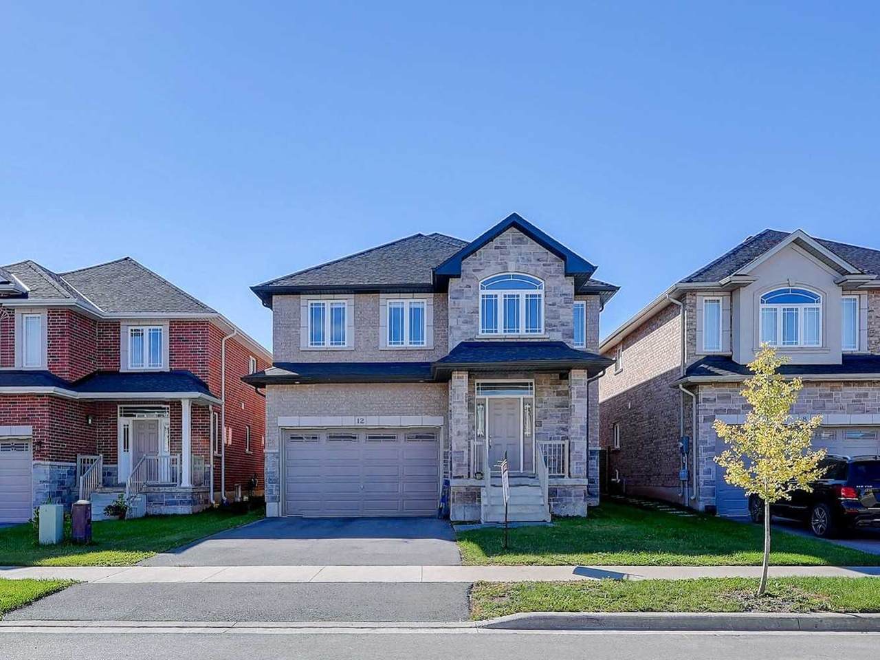 12 Morrison Dr - Photo 1