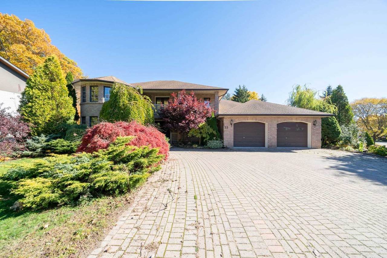 23 Forest Hill Cres - Photo 1