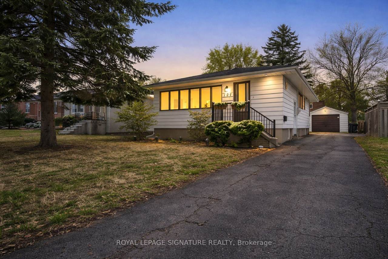 184 Hendon Avenue - Photo 1