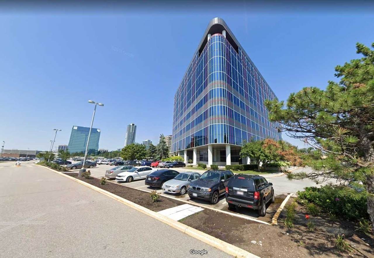 2550 Victoria Park Ave - Photo 1