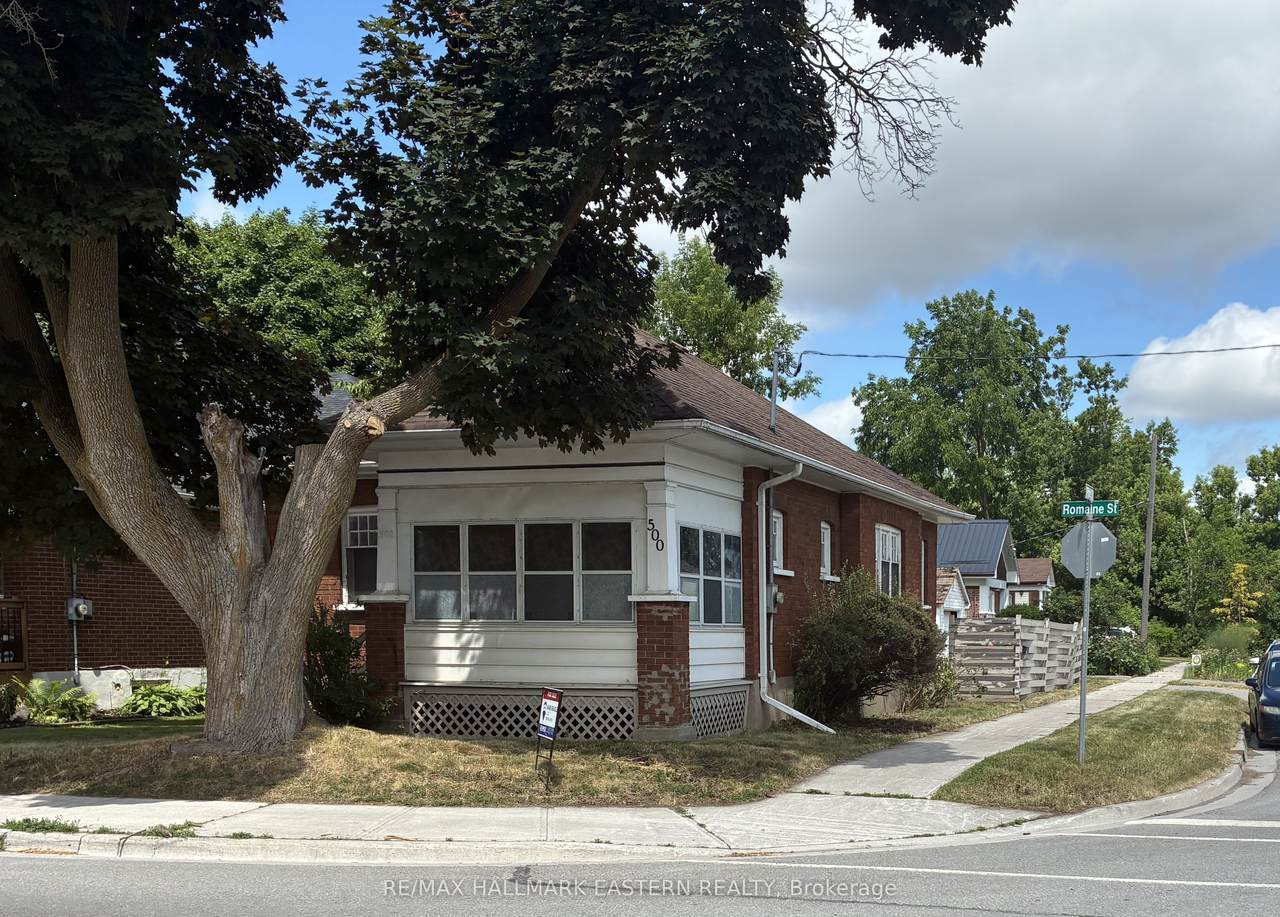 500 Romaine Street - Photo 1