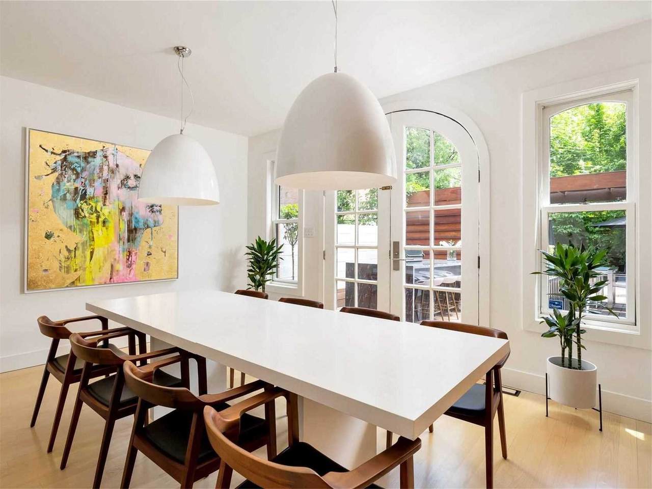 25 Berryman St - Photo 1