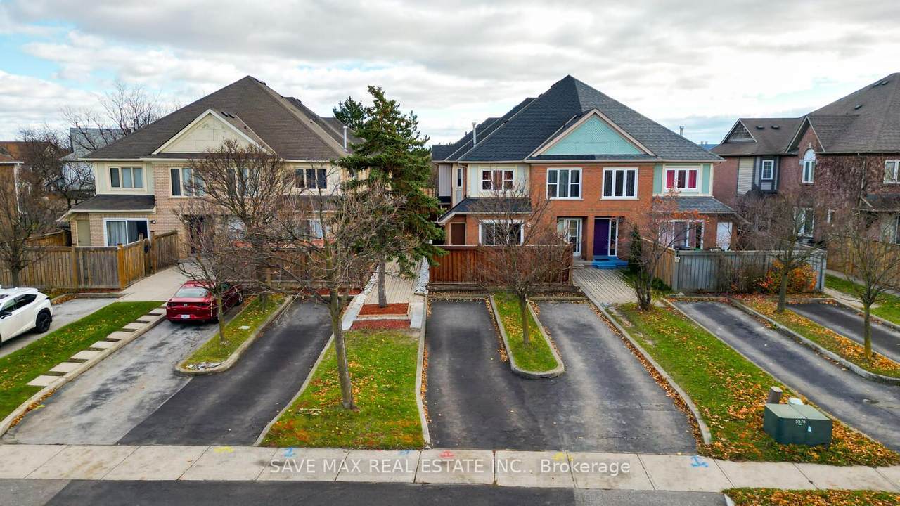 40 Blue Spruce Street - Photo 1