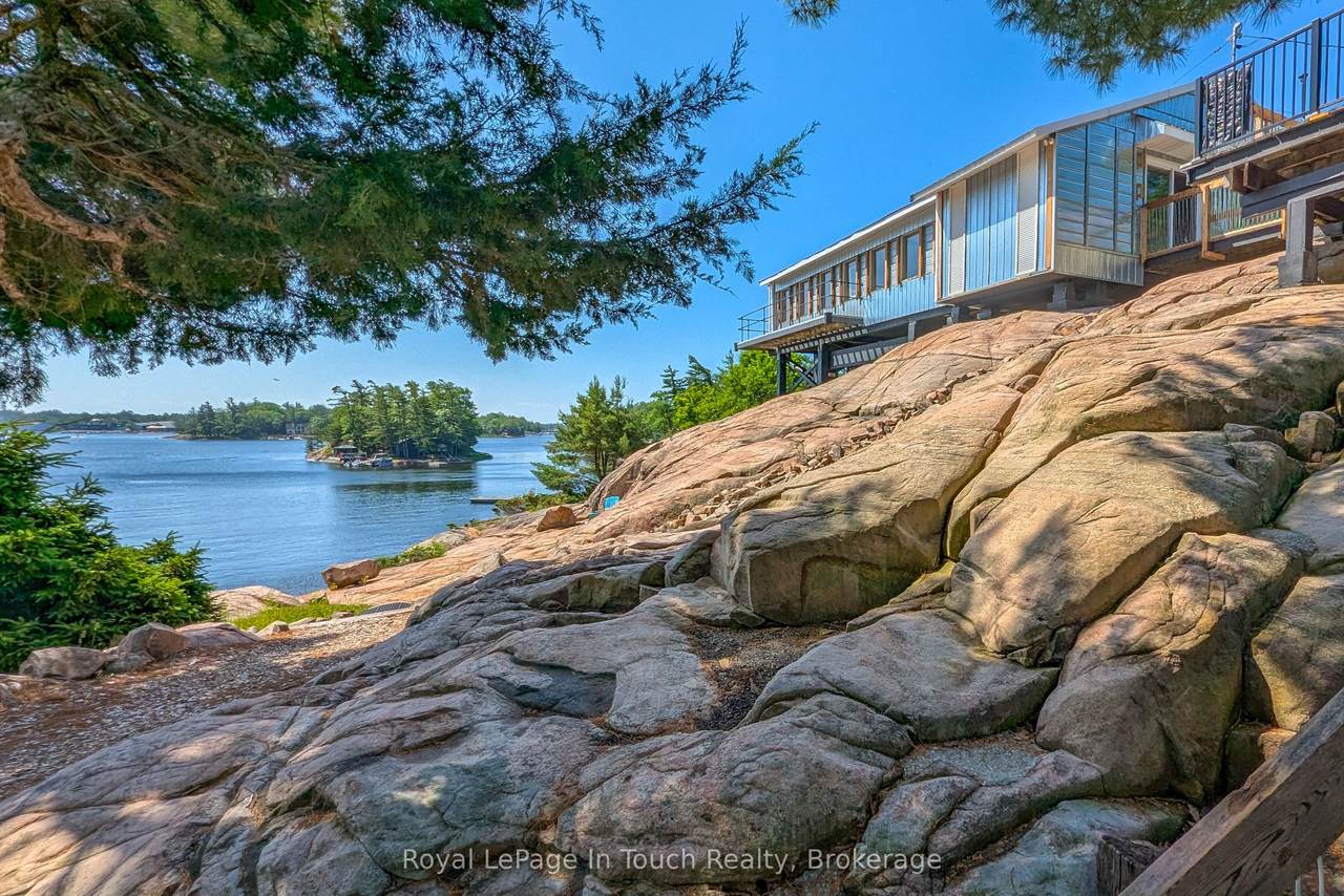 1878 Island 1040 N/A - Photo 1