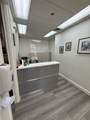 2300 Yonge Street - Photo 4