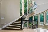 32 Arjay Crescent - Photo 8