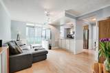 212 Eglinton Avenue - Photo 6