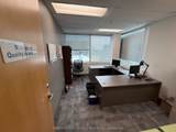 265 Yorkland Boulevard - Photo 39