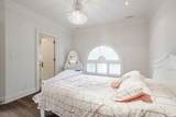 2706 Bayview Avenue - Photo 33