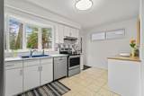 180 Moore Avenue - Photo 13