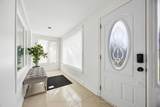 22 Denlow Boulevard - Photo 5