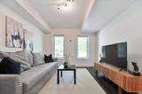 18 Kenneth Wood Crescent - Photo 4