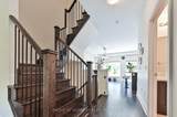 18 Kenneth Wood Crescent - Photo 10