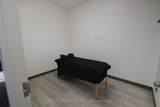 350 Wentworth Street - Photo 19