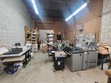 585 Middlefield Road - Photo 3