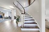 35 William Stephenson Drive - Photo 3