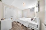 736 Hillview Crescent - Photo 5
