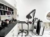 7181 Yonge Street - Photo 5