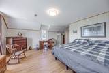 6409 10th Line - Photo 20