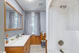 6409 10th Line - Photo 22