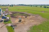 6409 10th Line - Photo 30