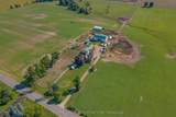 6409 10th Line - Photo 31