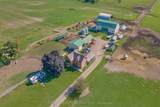 6409 10th Line - Photo 46