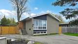 446 Lynett Crescent - Photo 2