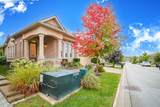19 Westmount Drive - Photo 3