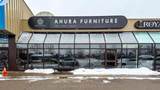 9737 Yonge Street - Photo 1