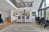 140 Ravendale Court - Photo 14