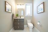 995 Nellie Little Crescent - Photo 18