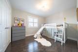 995 Nellie Little Crescent - Photo 28