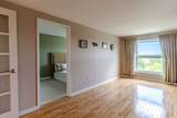 8064 9th Line - Photo 13
