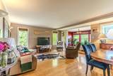 8064 9th Line - Photo 6