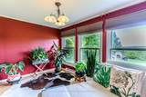 8064 9th Line - Photo 9