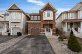 138 Mount Crescent - Photo 1